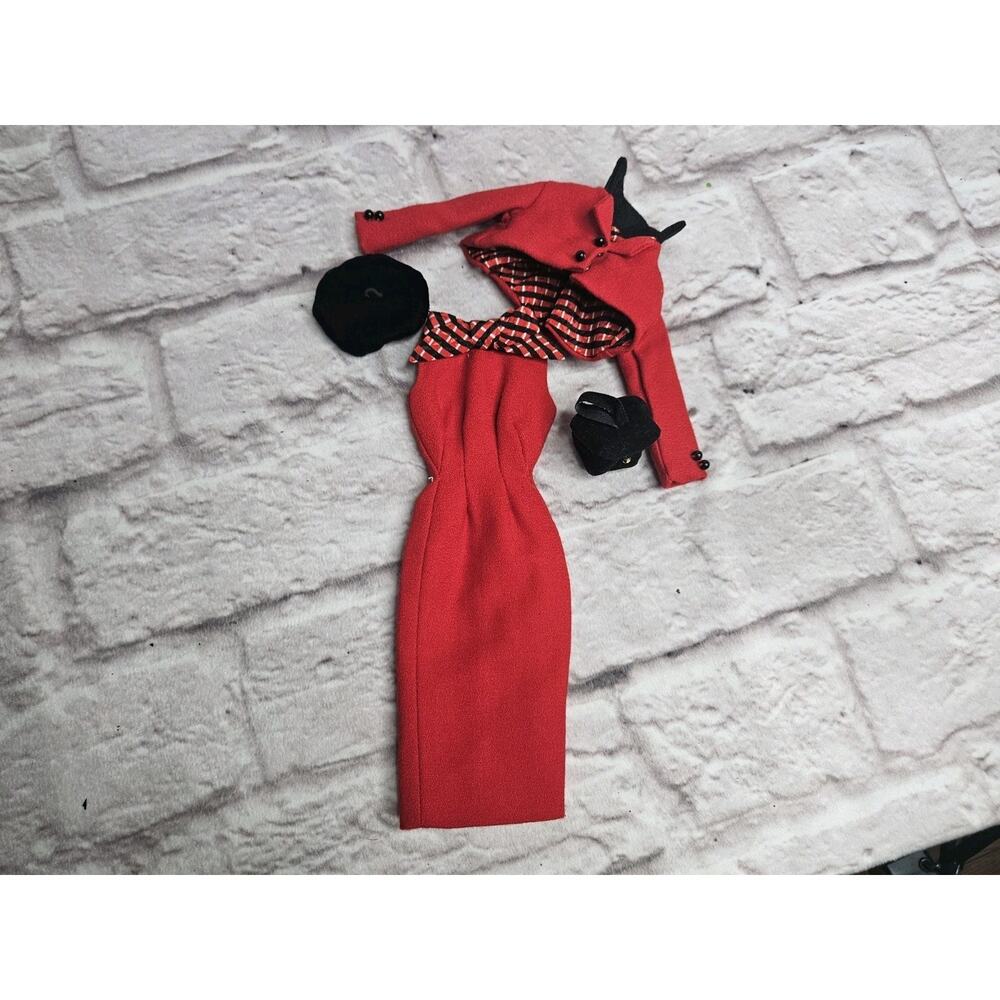 ASHTON DRAKE GALLERIES - "SMART SET" GENE Red Outfit